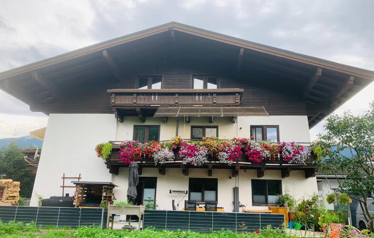 Bergblick Apartment Saalfelden Bagian luar foto